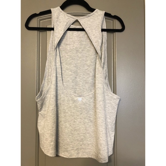 NWT New Forever 21 Active Open-Back Tank Top - Picture 4 of 4